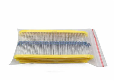 Los componentes electrónicos 30 del resistor de película metálica de la tolerancia del 1% valoran 100g