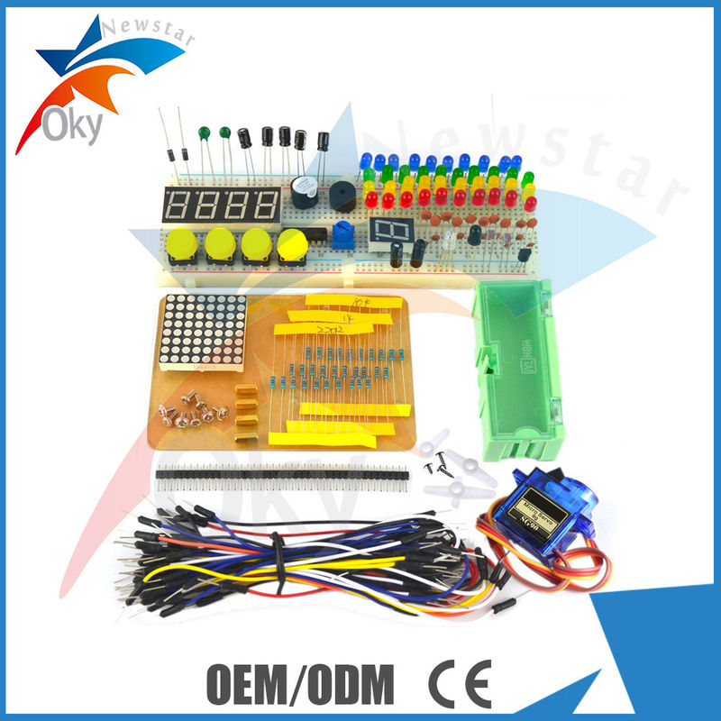 Equipo ligero del arrancador de Arduino con la placa madre electrónica del proyecto DIY de la caja plástica